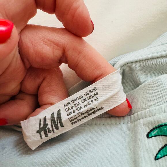 H&M Bundle - 3 Graphic T-Shirts Boys Size US 8/10 (Fit like size 8) - Picture 8 of 10